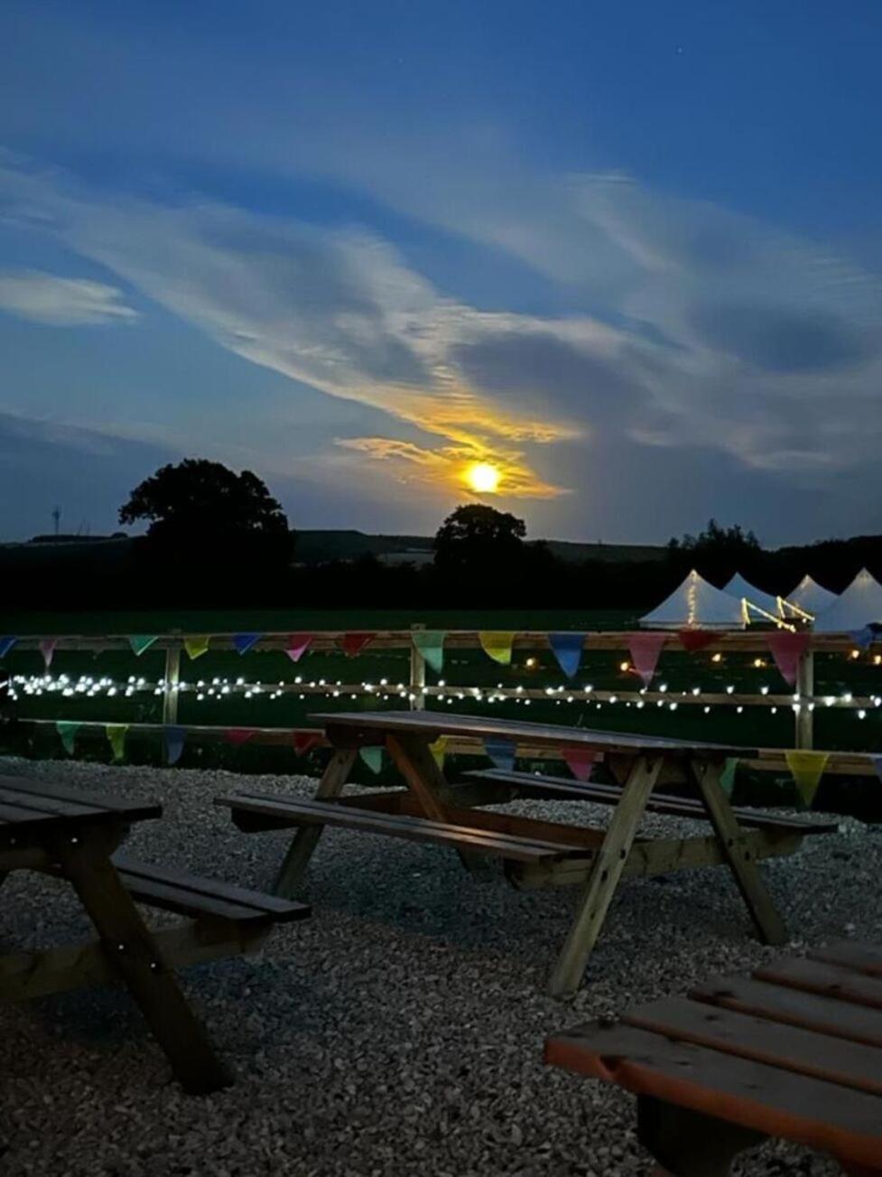 Country View Camping Bratton Exteriér fotografie